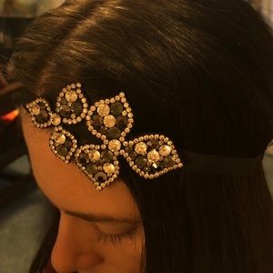 Flapper headband